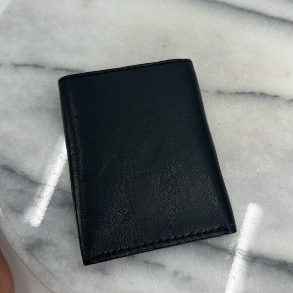 NWT Umo Lorenzo black soft leather wallet - Picture 3 of 5